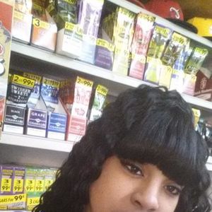 Meet your Posher, Fallon